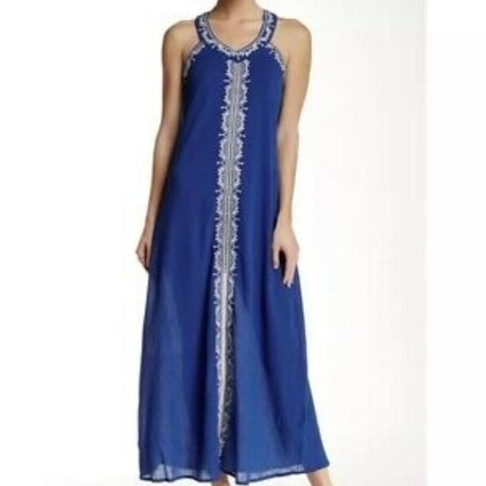 Romeo & Juliet Couture embroidered maxi dress